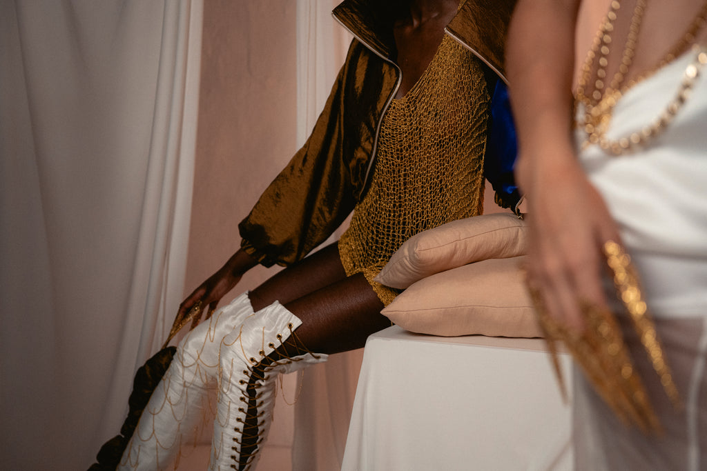 Nefer Sculptural Set: Ochre Huntress & Net Tunic
